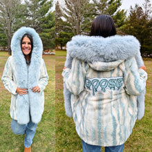 Load image into Gallery viewer, Goose Yeti Queen Vegan Fur Coat - ONE Size Small!