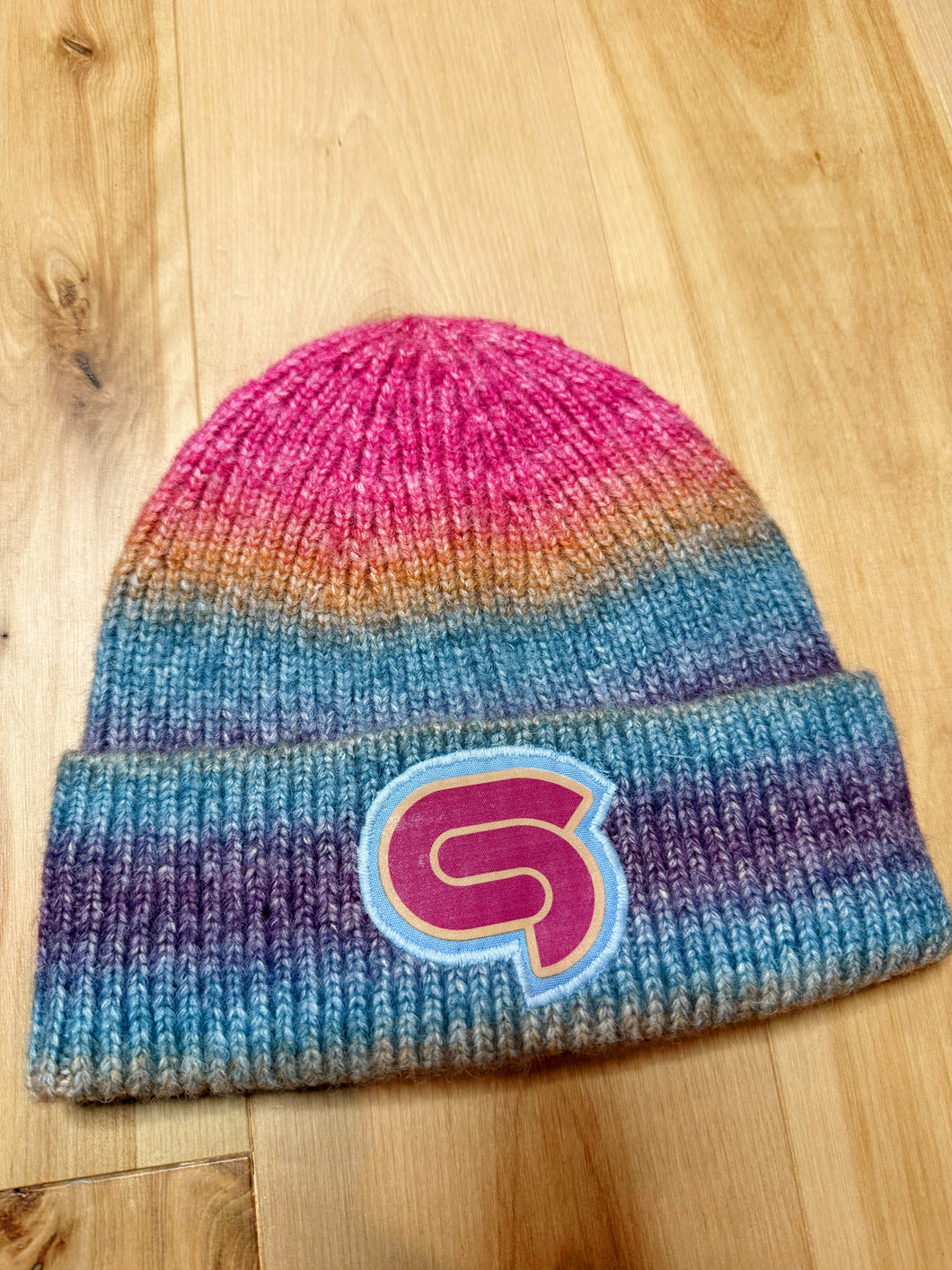 Rainbow Wool STS9 Beanie - One size