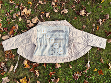 Load image into Gallery viewer, Goose Fall Tour Quilted Oatmeal Pendleton Inspired Jacket - ONE Size Medium!