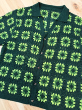 Load image into Gallery viewer, Dazed and Confused Pretty Lights Crochet Style Party Shirt - ONE Men’s Large!