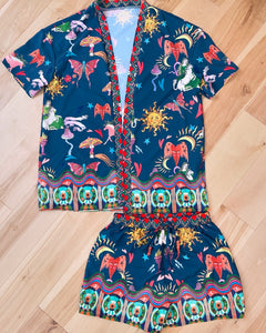 String Cheese Incident Vibrant Dark Blue Psychedelic Drawings Kimono and Shorts Set - One size M/L (8/10) Left!