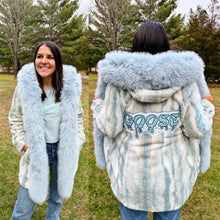 Load image into Gallery viewer, Goose Yeti Queen Vegan Fur Coat - ONE Size Small!