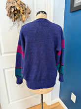Load image into Gallery viewer, Vintage 90’s Tribal STS9 Sweater - Fits a size Small through Med/Lrg