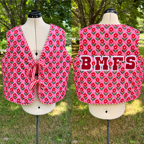 Billy Strings BMFS Tie Front Red Daisy Quilted Vest - Fits a size XXL>Plus size 2X best!