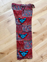 Load image into Gallery viewer, Steal Your Grateful Flowy Paisley Pants - Size Small