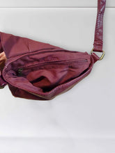 Load image into Gallery viewer, Little STS9 Burgundy Faux Leather and Honeycomb Crossbody Show Bag
