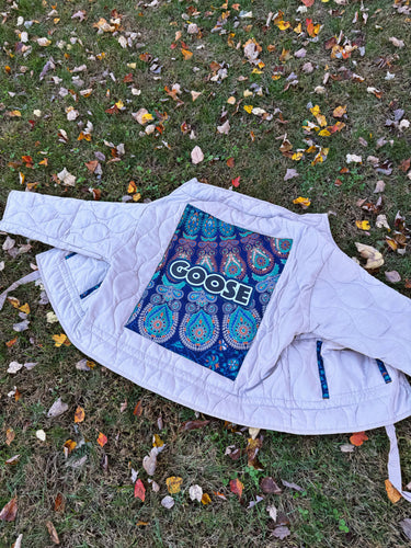 Quilted Oatmeal Goose Tapestry Jacket - One Size L/XL!