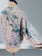 Load image into Gallery viewer, Goose Springtime Henley Top - Size S/M