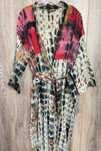 Load image into Gallery viewer, The Band Ophelia Kantha Robe - Size Sm&gt;L/XL