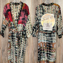 Load image into Gallery viewer, The Band Ophelia Kantha Robe - Size Sm&gt;L/XL