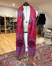 Load image into Gallery viewer, Phishman Donut Pashmina